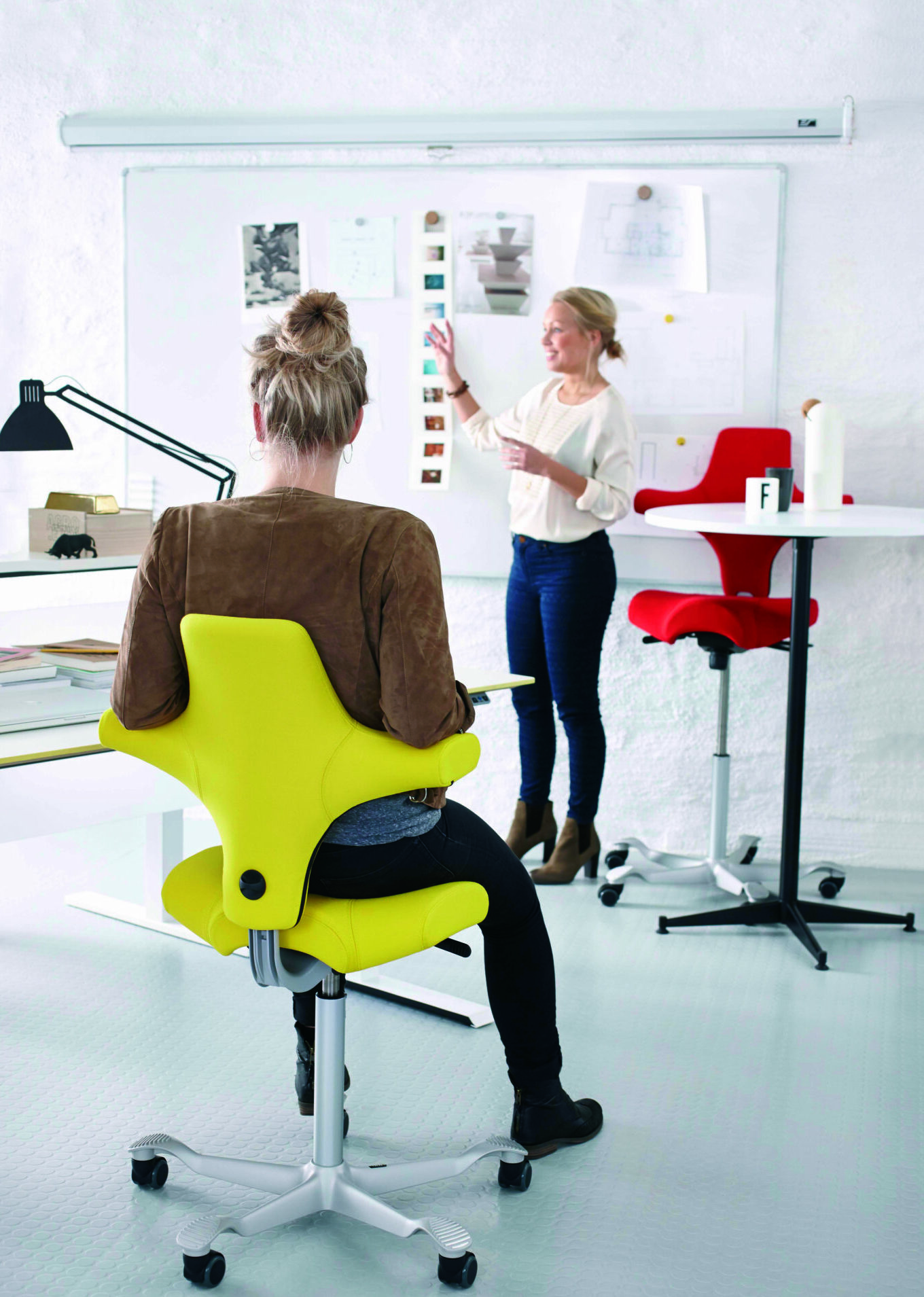 Hag Capisco ergonomische stoel Heering Office Den Haag